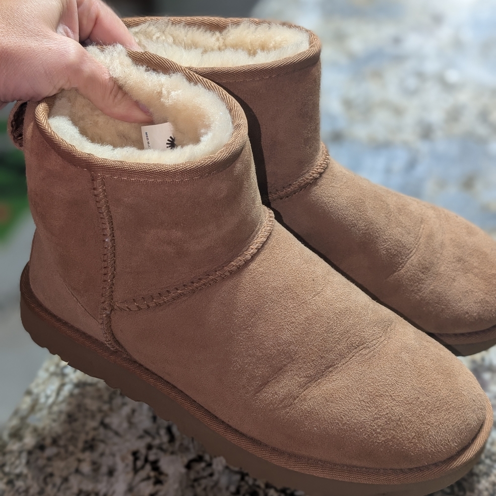 UGG Classic Brown Winter Boots